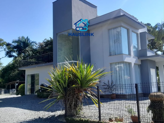 Oportunidade Única Casa com 3 Quartos e 3.000 m² no Centro de Massaranduba